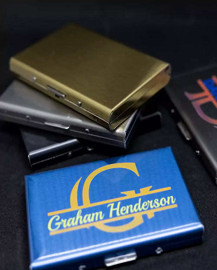 METTALIC CARD HOLDER